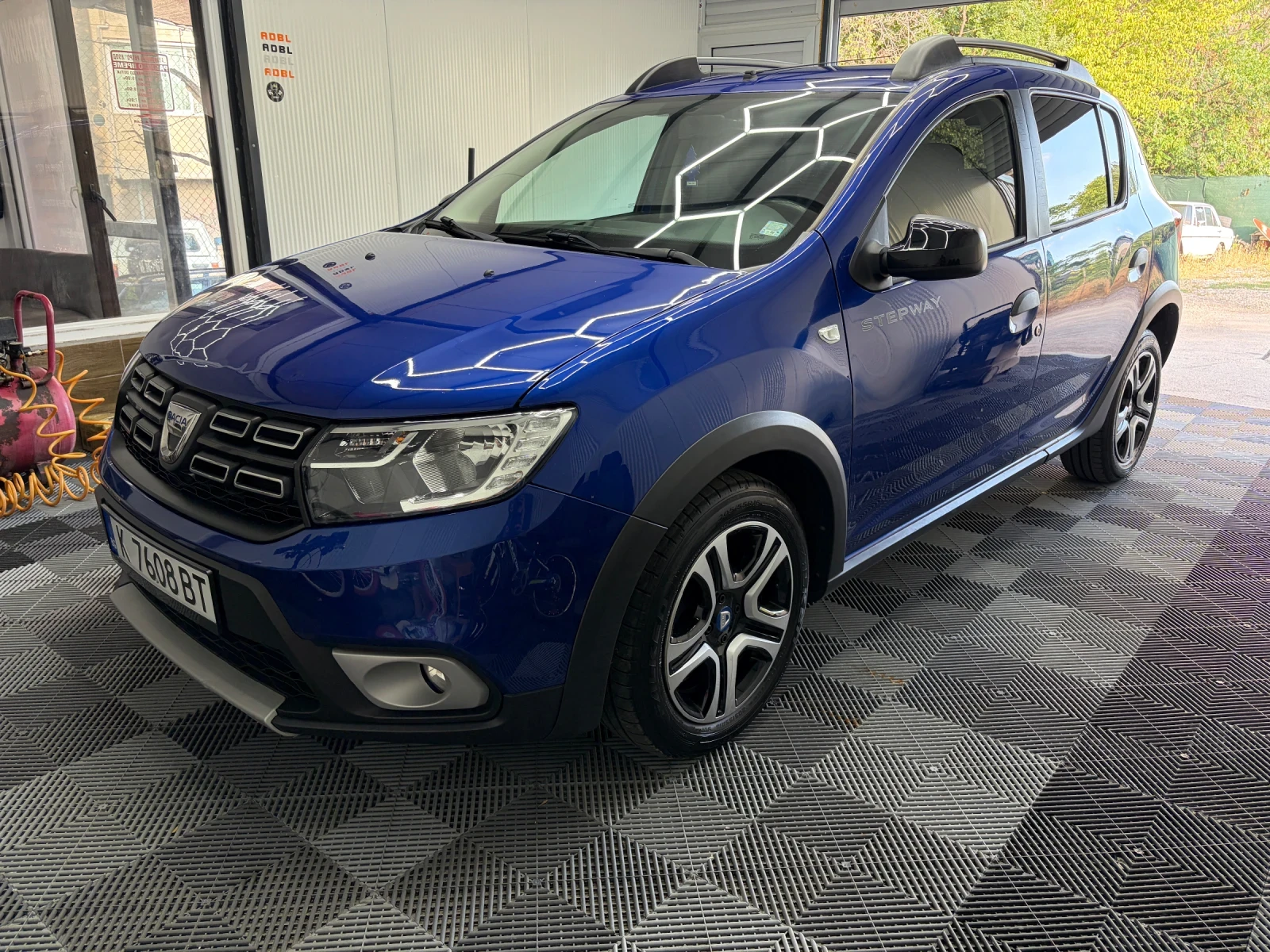 Dacia Sandero STEPWAY ANNIVERSARY , снимка 4 - Автомобили и джипове - 55742519