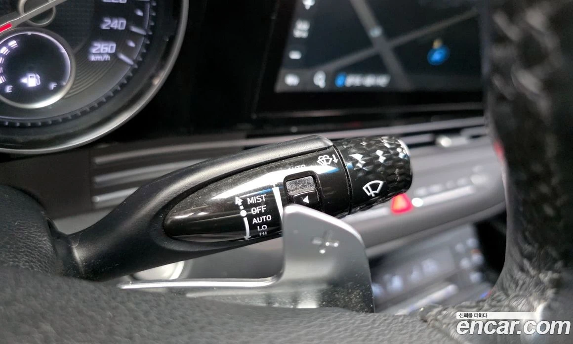 Hyundai Grandeur 2.5 Premium Choice, снимка 15 - Автомобили и джипове - 56024659