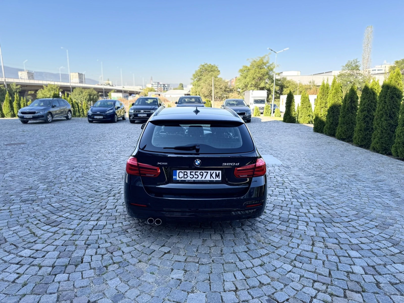 BMW 320 xDrive, снимка 5 - Автомобили и джипове - 56252267