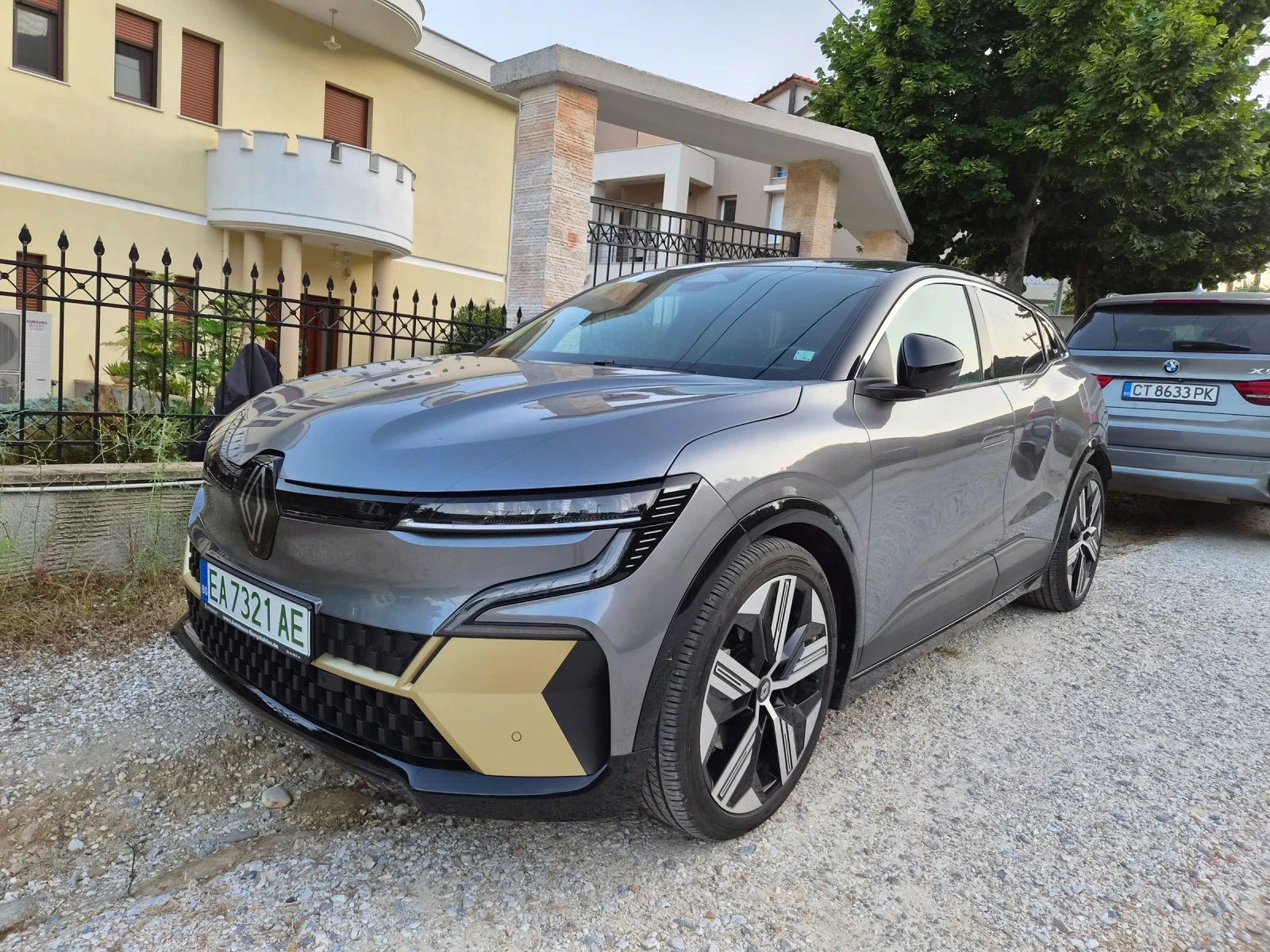 Renault Megane Renault Megane EV60/ ICONIC/ 360/Harman Cardon