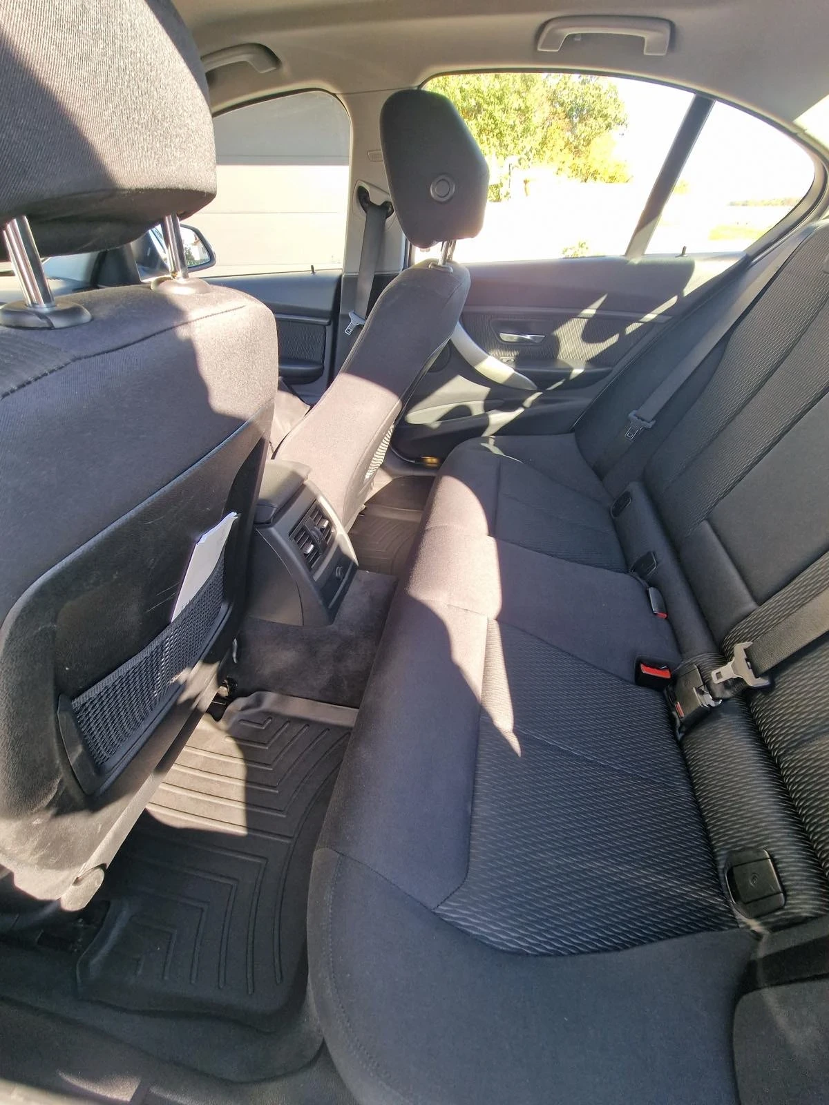BMW 320, снимка 7 - Автомобили и джипове - 56489064