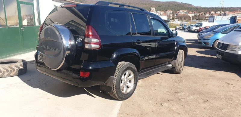 Toyota Land cruiser 3.0 TDI, снимка 6 - Автомобили и джипове - 52838762