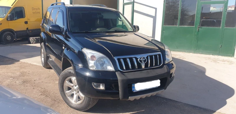 Toyota Land cruiser 3.0 TDI, снимка 2 - Автомобили и джипове - 52838762