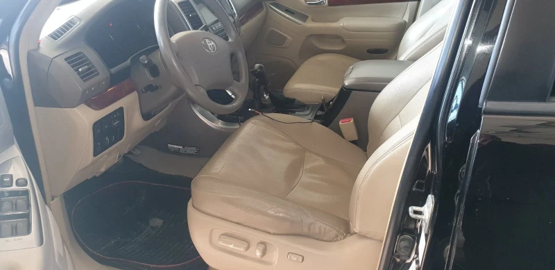 Toyota Land cruiser 3.0 TDI, снимка 9 - Автомобили и джипове - 52838762