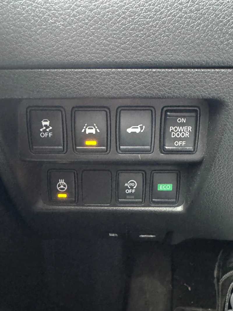 Nissan X-trail 2.0 177 к.с. , снимка 14 - Автомобили и джипове - 52364765