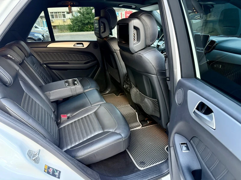 Mercedes-Benz GLE 350 4-MATIC, снимка 9 - Автомобили и джипове - 53057473