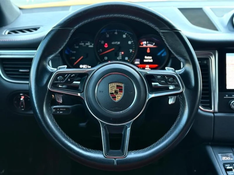Porsche Macan GTS* Line Ass* Blind Spot* BOSE* От представителст, снимка 15 - Автомобили и джипове - 53144081