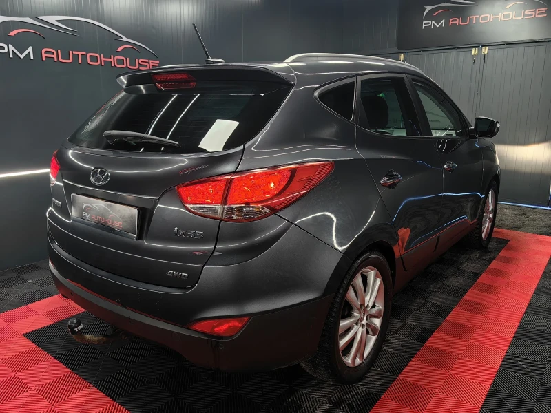 Hyundai IX35 2.0i* AUTOMAT* SWISS* 4X4* KEYLESS* КОЖА* ПОДГРЕВ, снимка 4 - Автомобили и джипове - 53456117