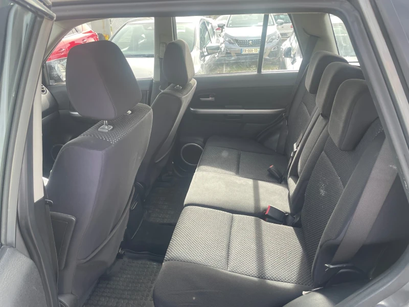 Suzuki Grand vitara 1.9, снимка 10 - Автомобили и джипове - 53571598