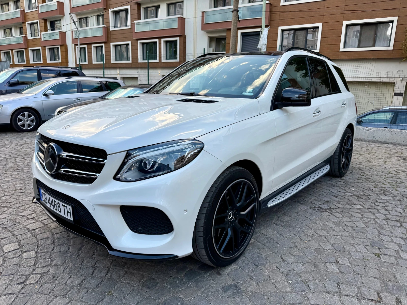 Mercedes-Benz GLE 350 4-MATIC - изображение 2