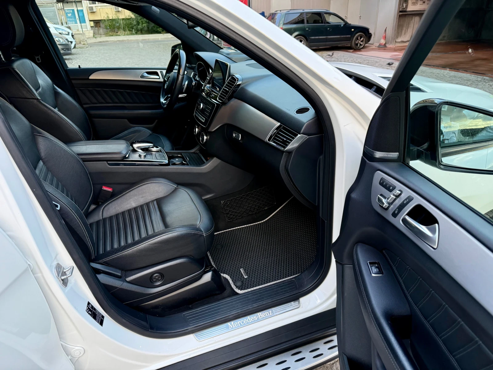 Mercedes-Benz GLE 350 4-MATIC - изображение 7