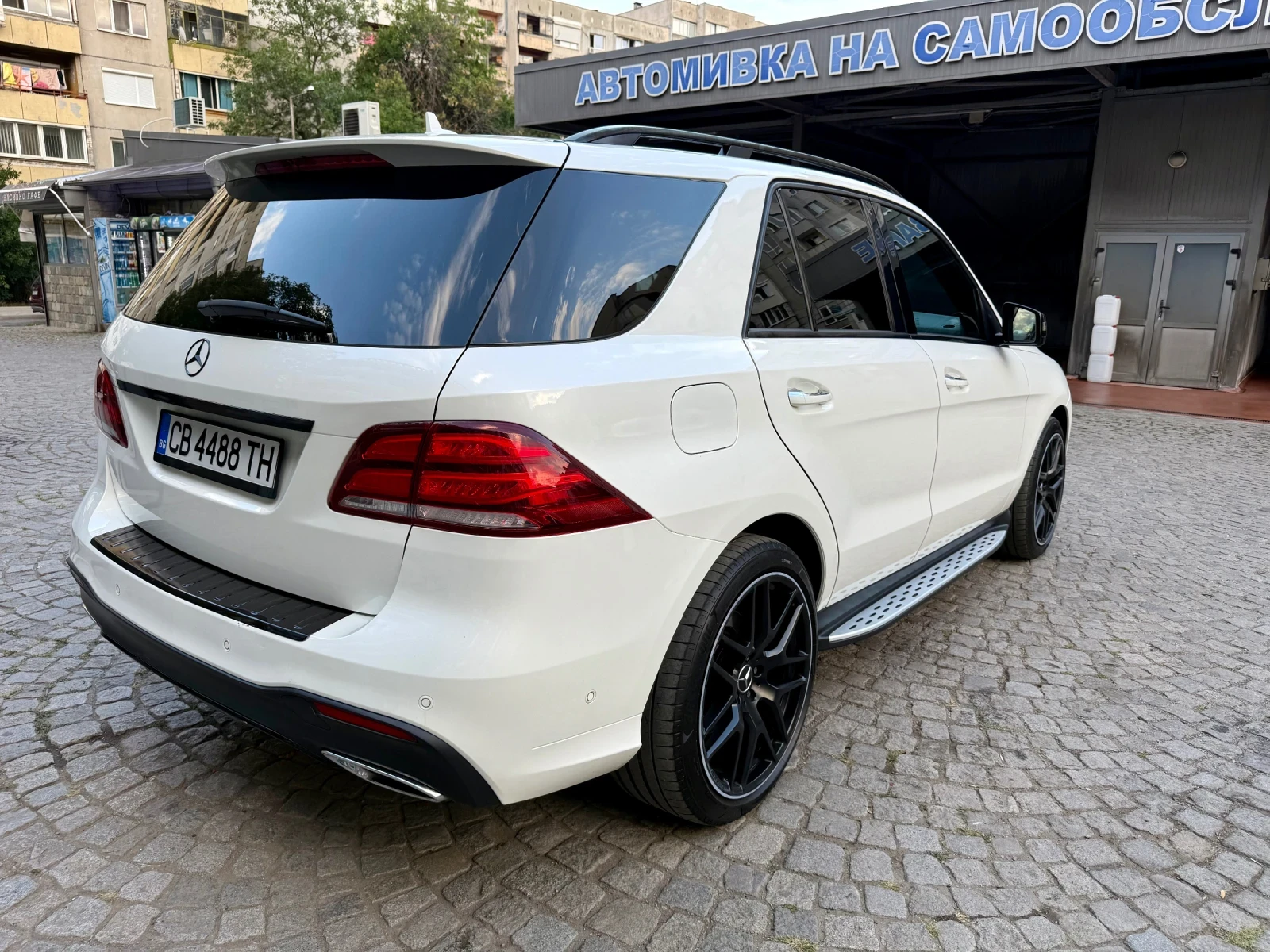 Mercedes-Benz GLE 350 4-MATIC - изображение 4