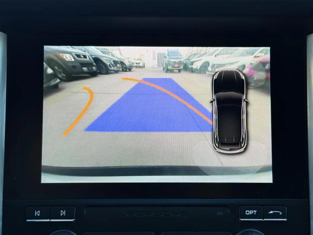 Porsche Macan GTS* Line Ass* Blind Spot* BOSE* От представителст - изображение 9