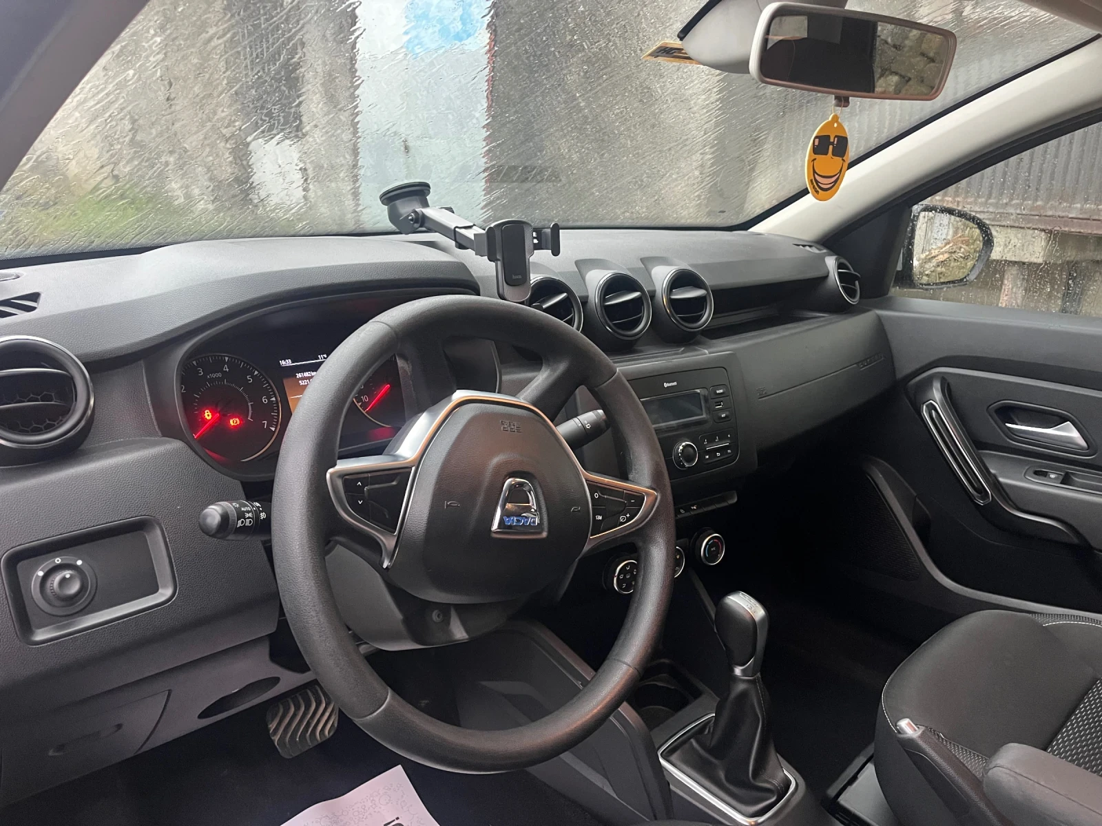 Dacia Duster 1.5, снимка 6 - Автомобили и джипове - 53894275