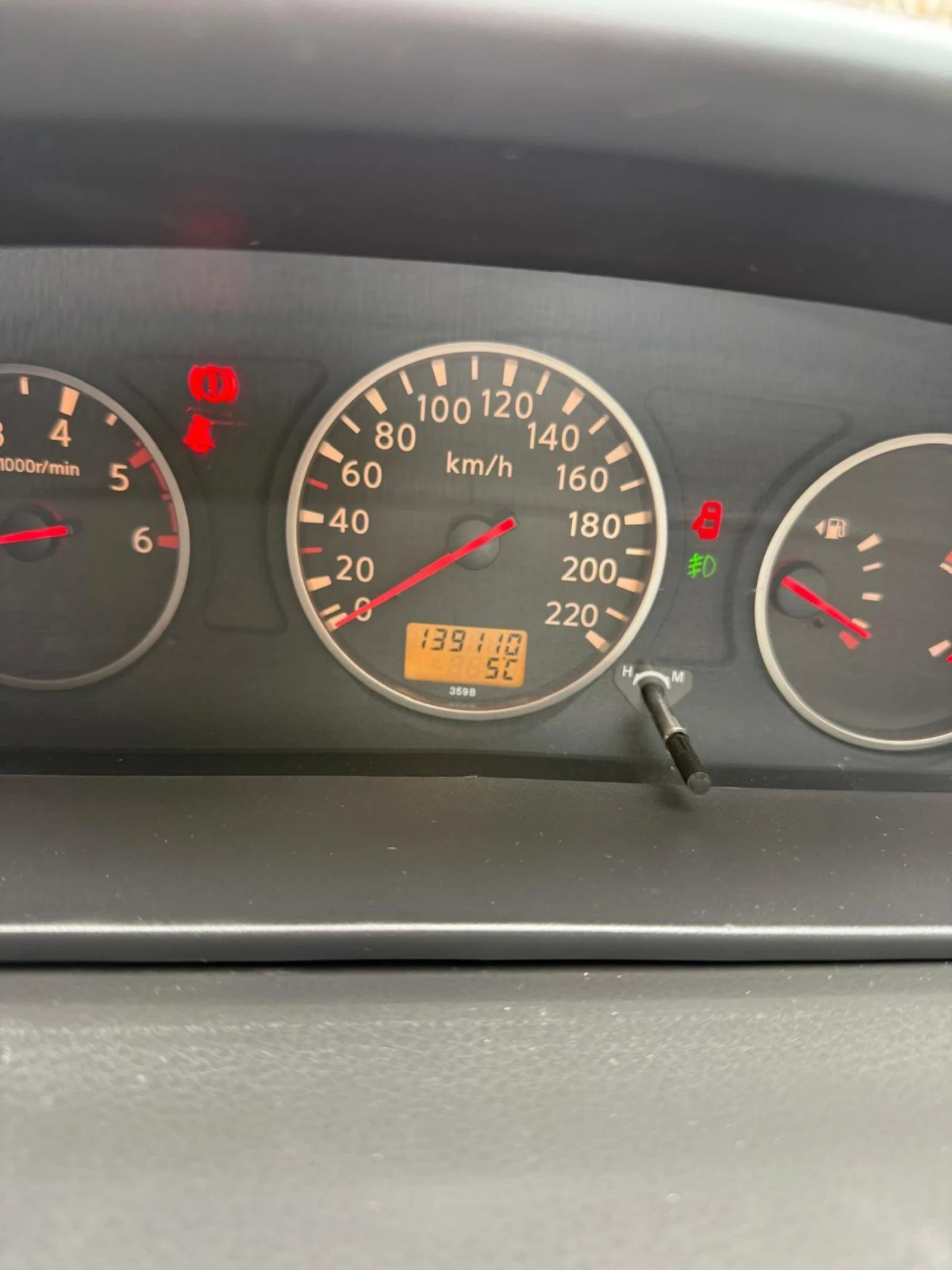 Nissan X-trail, снимка 14 - Автомобили и джипове - 54000633
