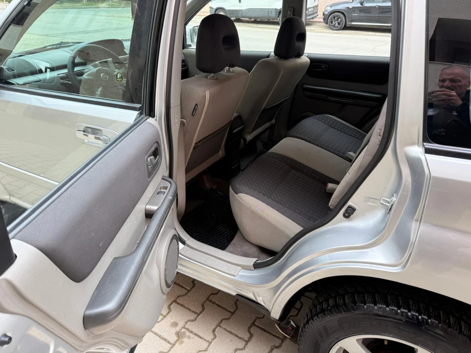 Nissan X-trail, снимка 11 - Автомобили и джипове - 54000633