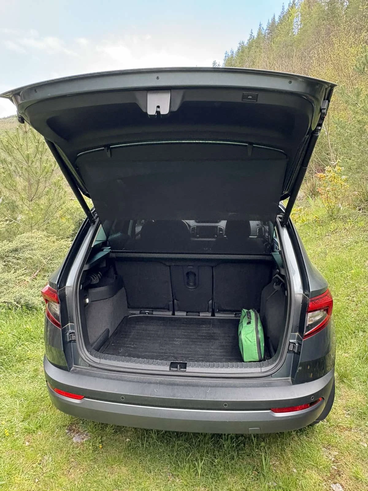 Skoda Karoq Style 2.0 TDI 4x4 DSG, снимка 12 - Автомобили и джипове - 54393588