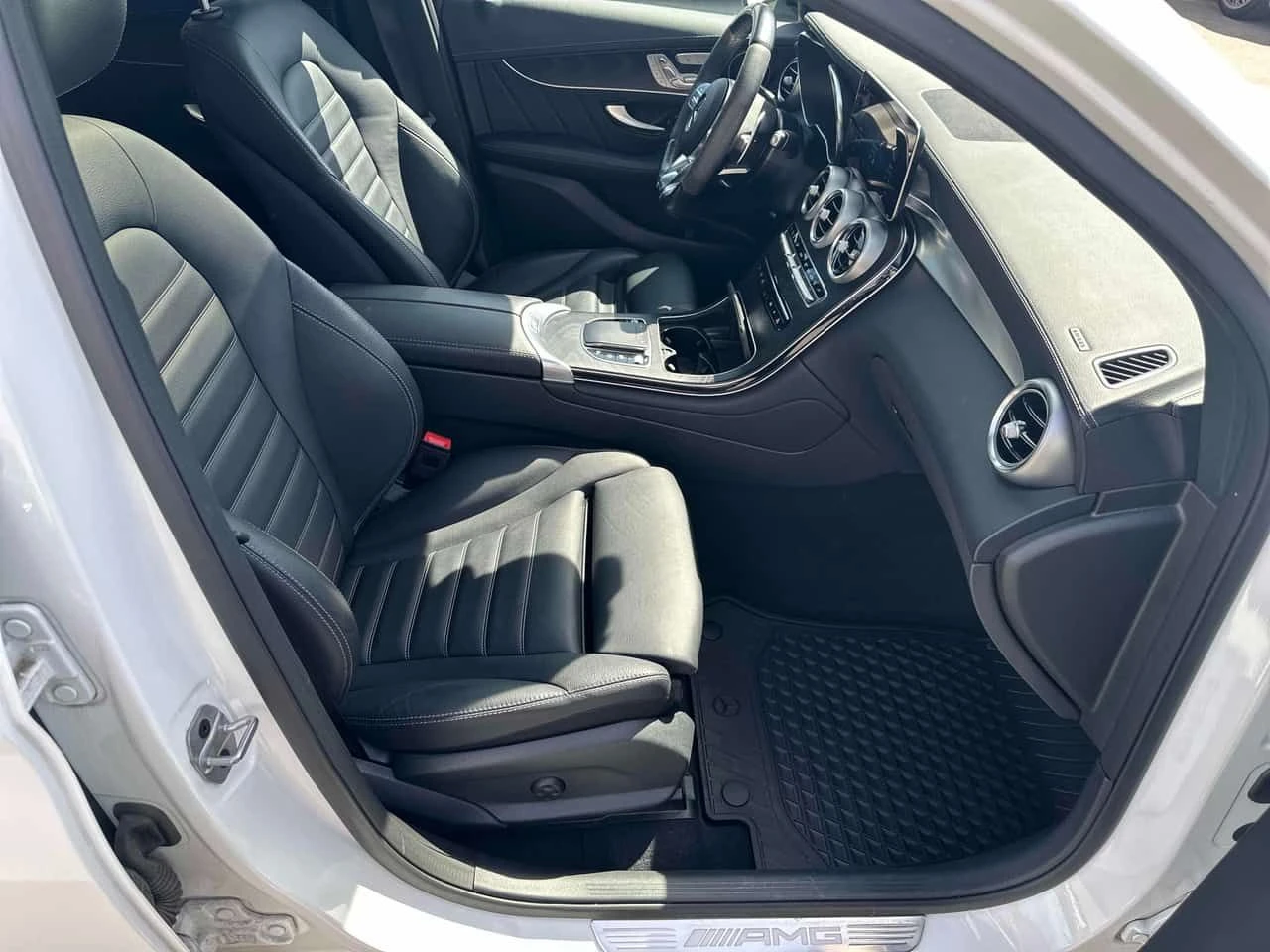 Mercedes-Benz GLC 43 AMG  4MATIC Coupe /360/DISTRONIC/АВТОКРЕДИТ, снимка 12 - Автомобили и джипове - 54748264
