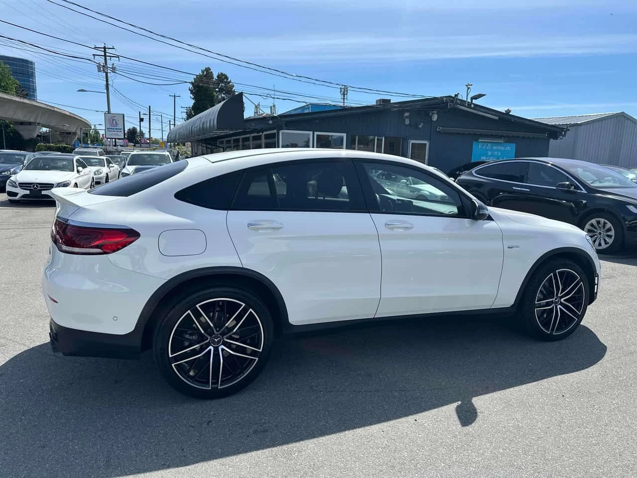 Mercedes-Benz GLC 43 AMG  4MATIC Coupe /360/DISTRONIC/АВТОКРЕДИТ, снимка 3 - Автомобили и джипове - 54748264