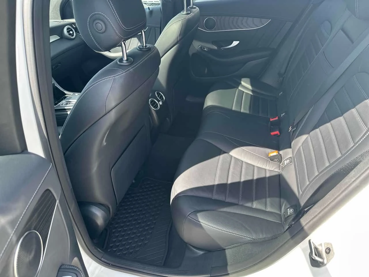 Mercedes-Benz GLC 43 AMG  4MATIC Coupe /360/DISTRONIC/АВТОКРЕДИТ, снимка 15 - Автомобили и джипове - 54748264