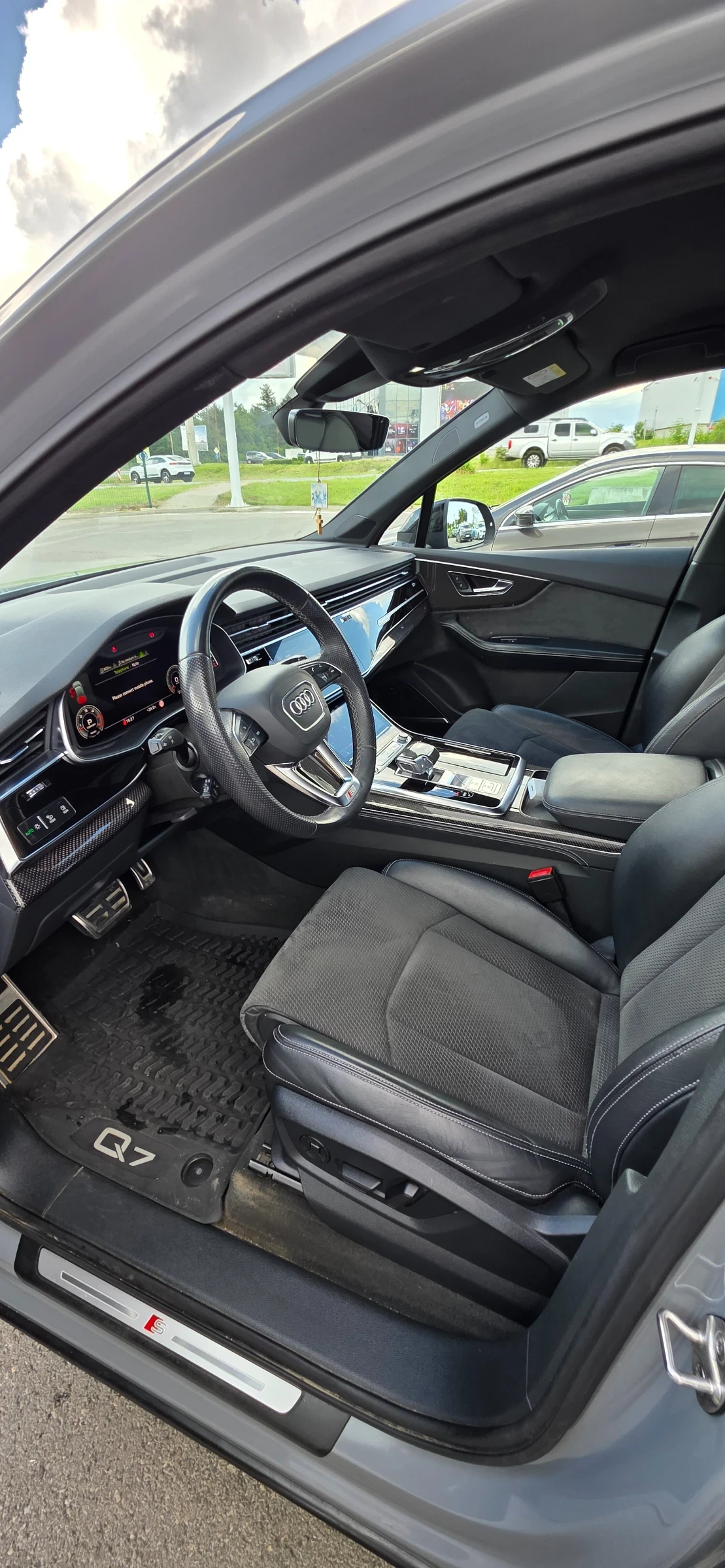 Audi Q7 3.0 TDi, снимка 9 - Автомобили и джипове - 54824807