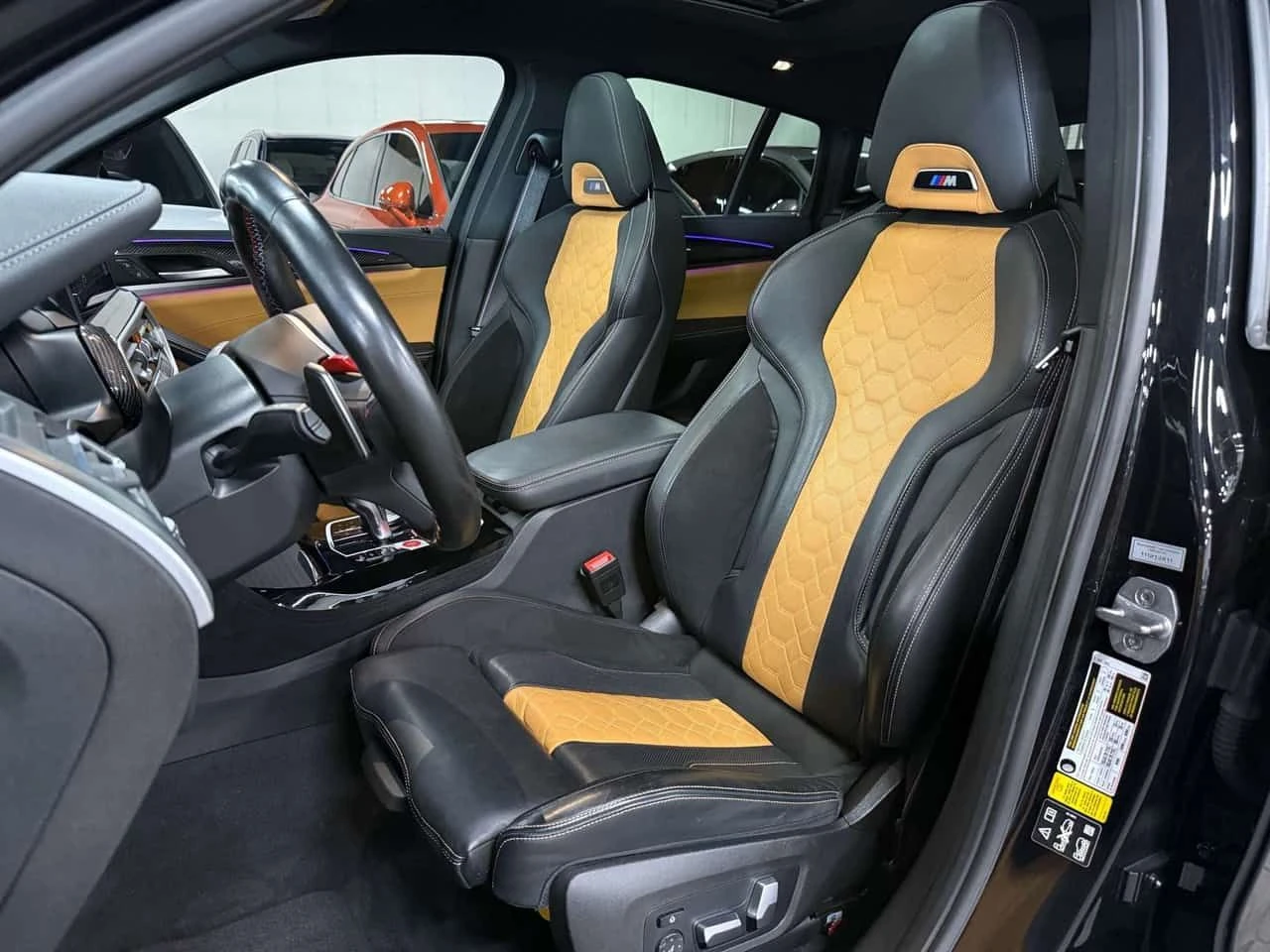BMW X4 * Competition * CARFAX * ЦЕНА ДО БГ, снимка 15 - Автомобили и джипове - 54858625