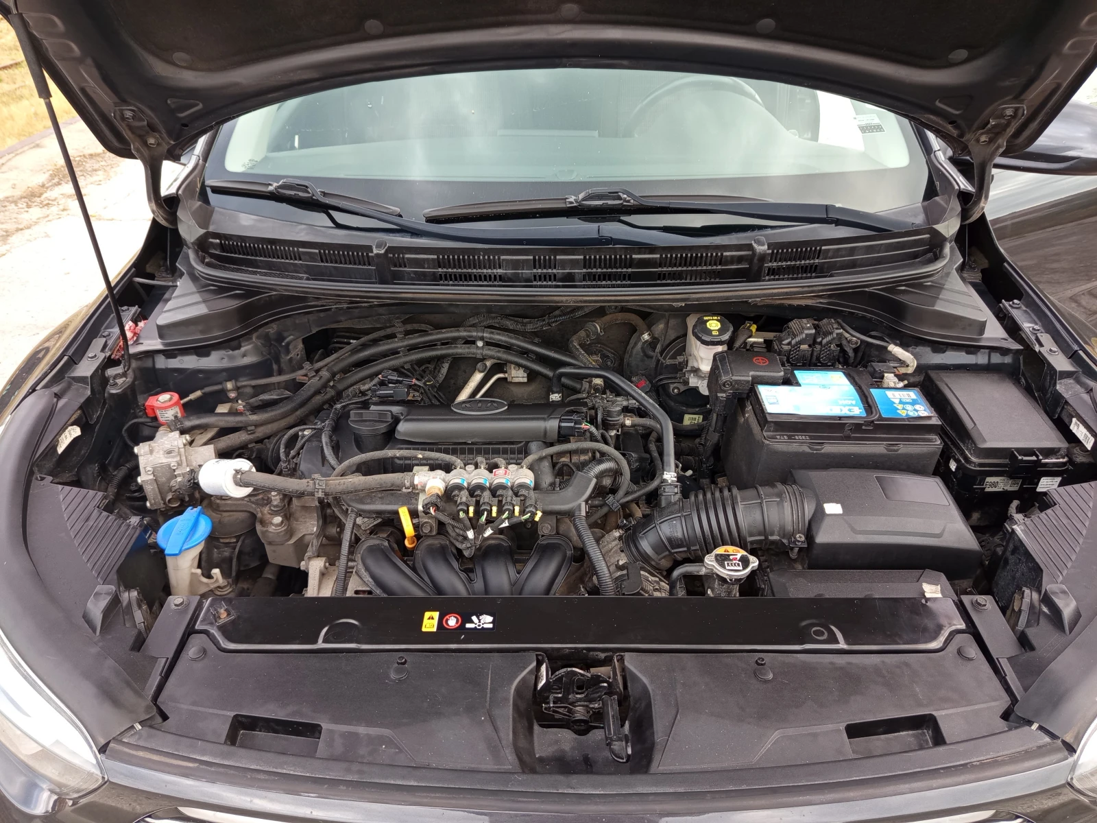 Kia Stonic, снимка 17 - Автомобили и джипове - 55910015