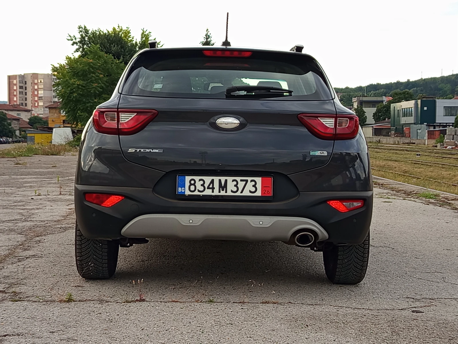 Kia Stonic, снимка 12 - Автомобили и джипове - 55910015