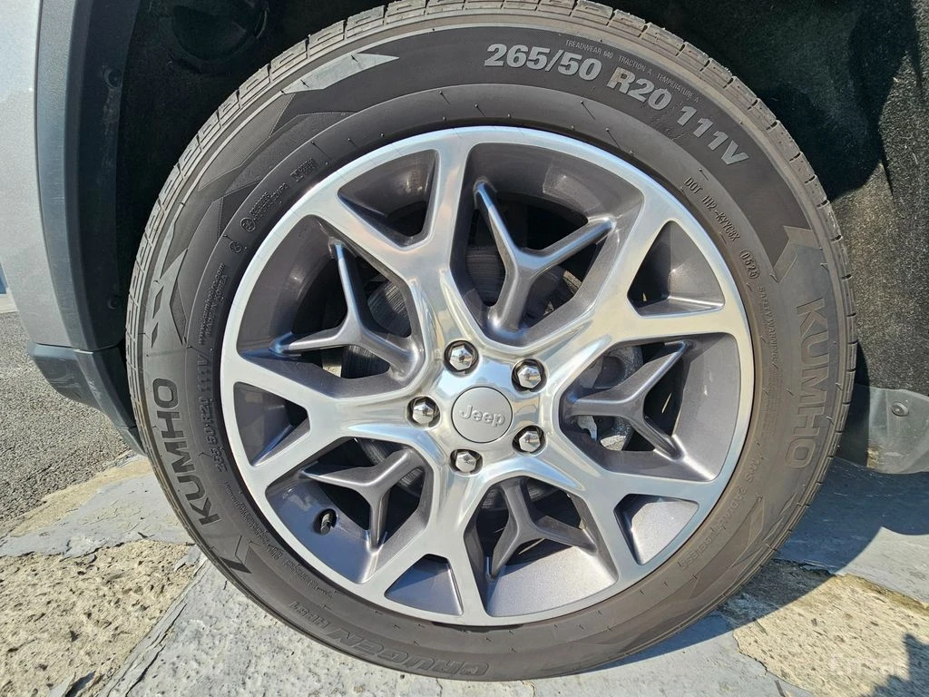 Jeep Grand cherokee 3.6* V6* 8ZF* ПОДГРЕВ* ОБДУХВАНЕ* КАМЕРА* ПАНОРАМА, снимка 5 - Автомобили и джипове - 56234084
