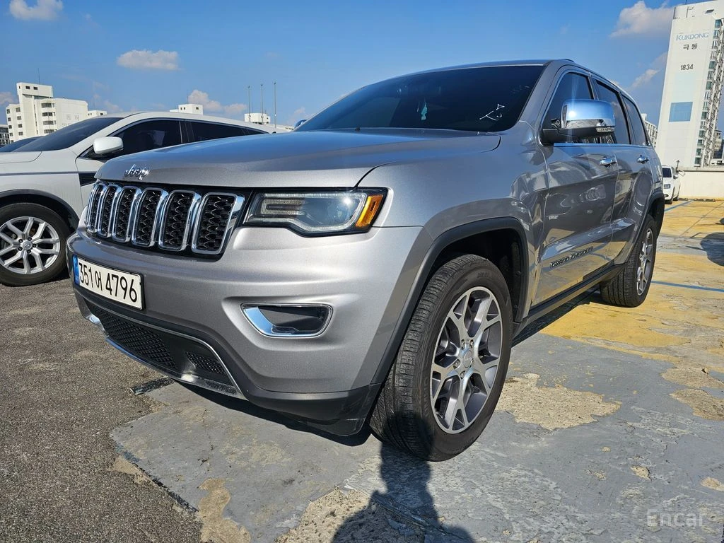 Jeep Grand cherokee 3.6* V6* 8ZF* ПОДГРЕВ* ОБДУХВАНЕ* КАМЕРА* ПАНОРАМА