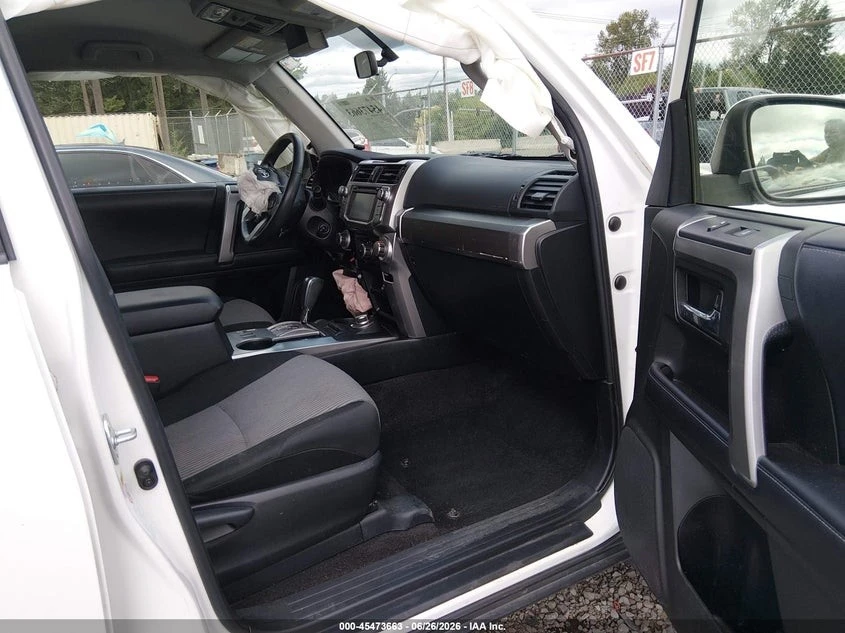 Toyota 4runner 4.0 SR5 AWD* ПОДГРЕВ* КАМЕРА* , снимка 7 - Автомобили и джипове - 56739334