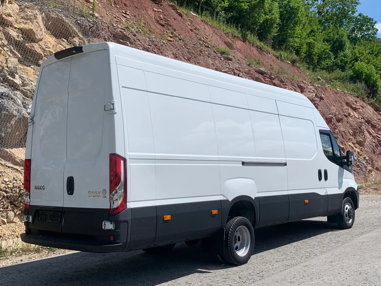 Iveco Daily Maxi XXL 5.20m - изображение 6