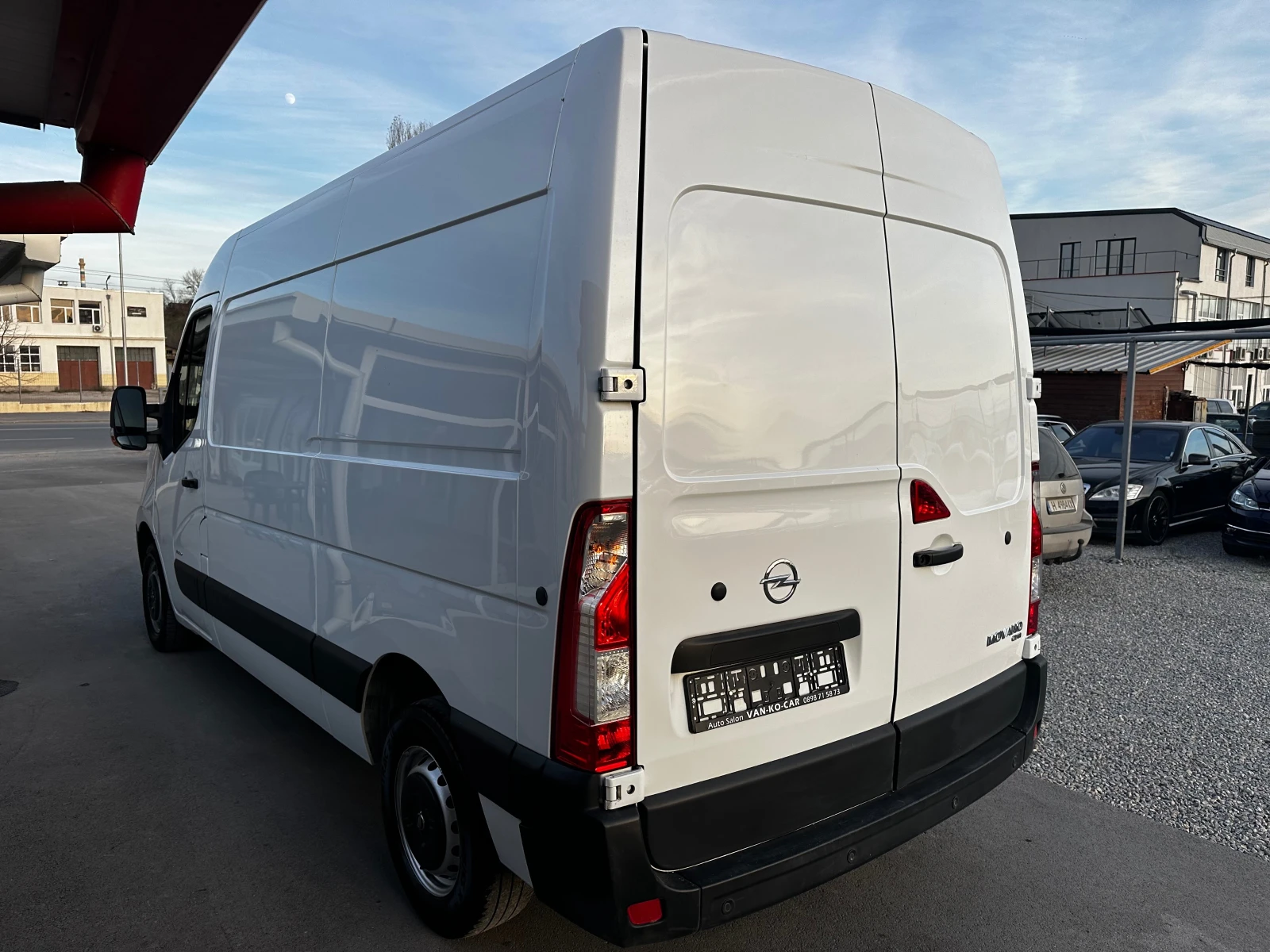 Opel Movano 2.3CDTI 130к.с A.C* EURO6* L3H2 - изображение 3