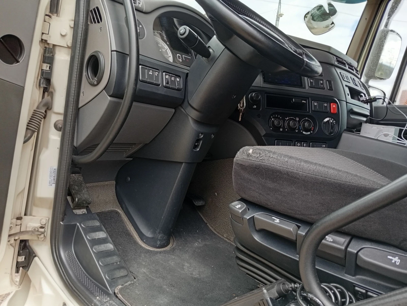 Daf CF ���� -�-8m /�-2.98m /����� ���� | Mobile.bg � ����������� 15