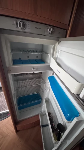 Кемпер Burstner Aviano, снимка 15