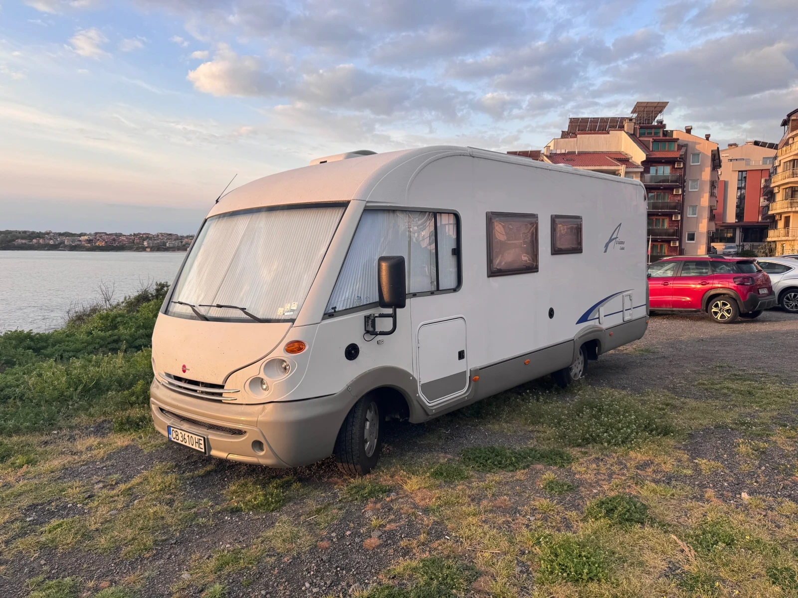 Кемпер Burstner Aviano, снимка 1