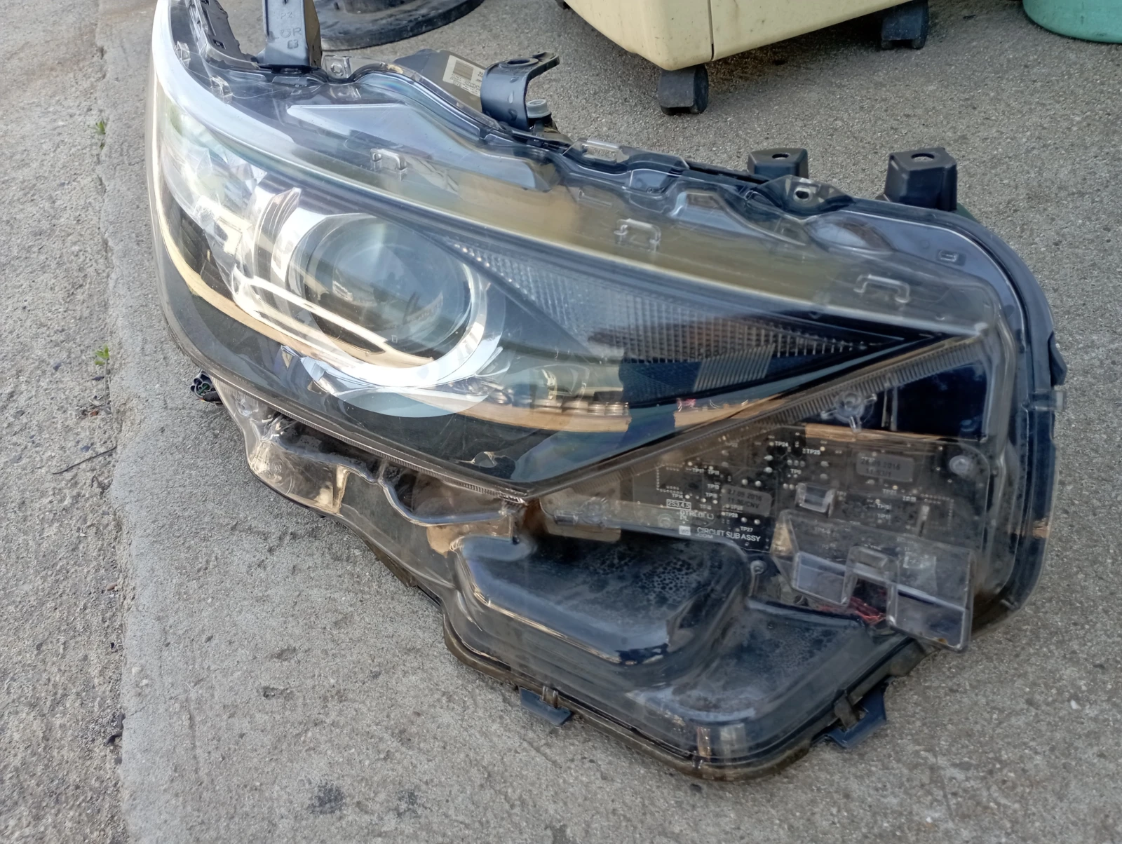    TOYOTA AURIS VALEO 2015-2019....81110-02K30.... | Mobile.bg   4