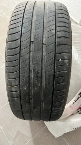 Гуми Летни 275/35R19, снимка 8