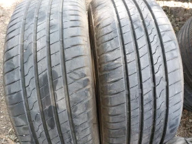 Гуми Летни 215/55R17, снимка 1 - Гуми и джанти - 41840231