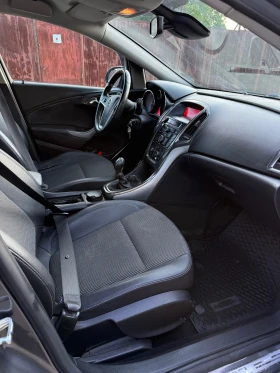 Opel Astra J, снимка 10