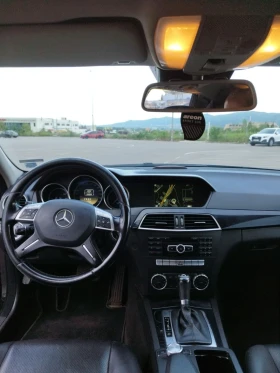 Обява за продажба на Mercedes-Benz C 180 120 к.с. ~14 500 лв. - изображение 9
