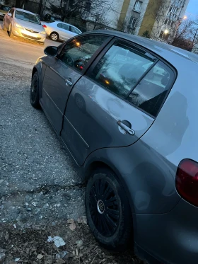 VW Golf Plus 1.9 TDI - 2940 € / 5750.14 лв. - 31508744 14