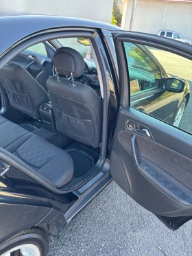 Mercedes-Benz C 220 - 2200 € - 67651129 11