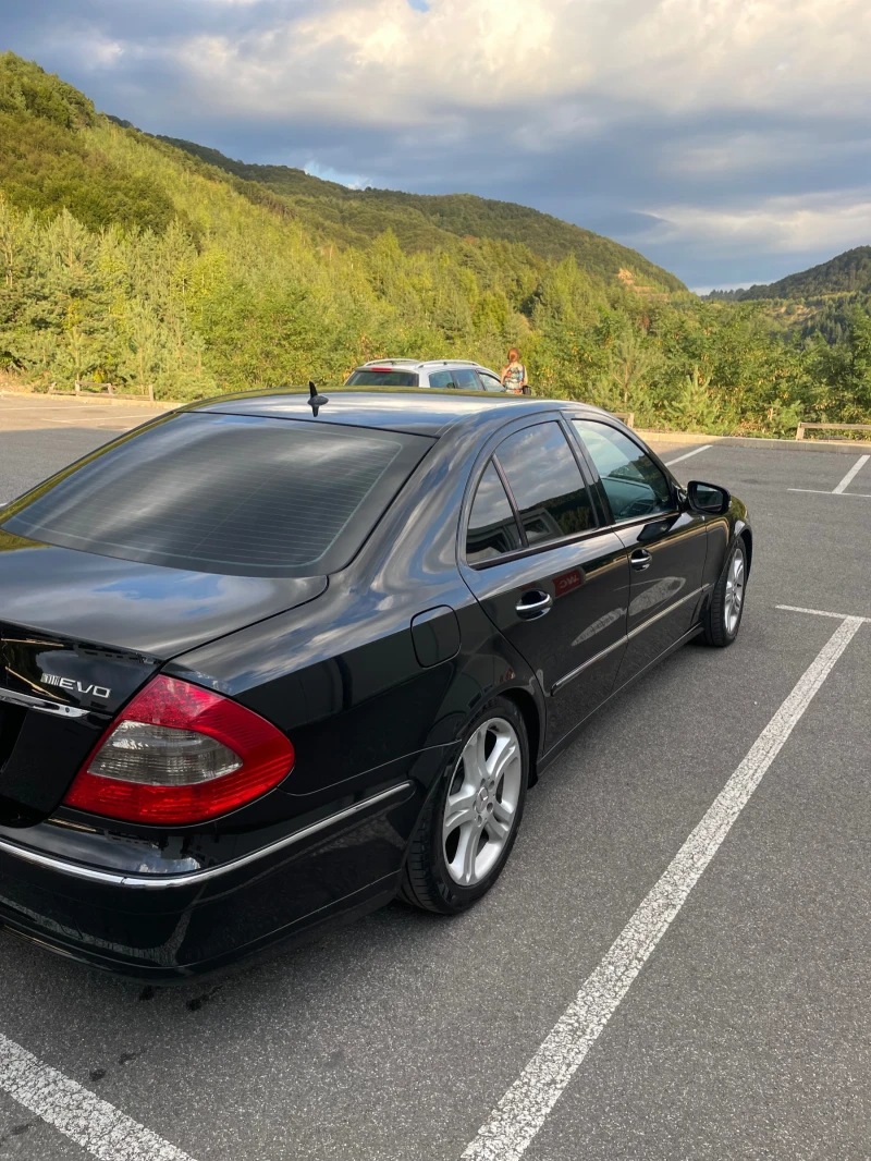 Mercedes-Benz E 320 CDI EVO, снимка 2 - Автомобили и джипове - 47174304