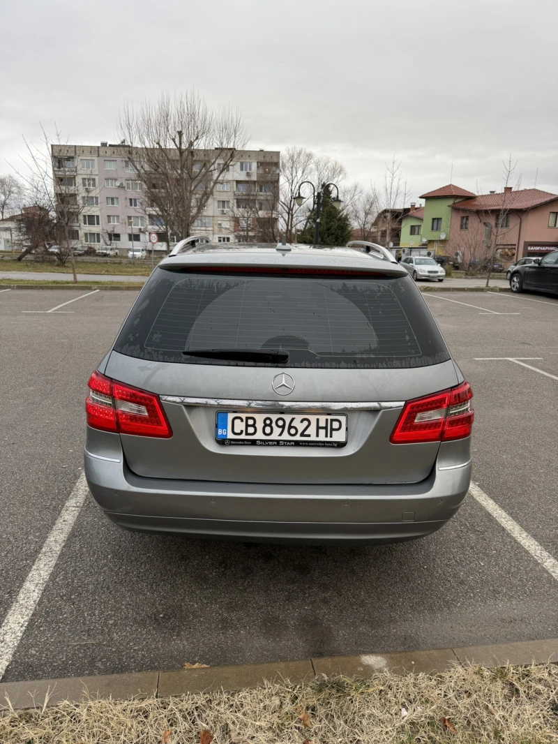 Mercedes-Benz E 220 W212 CDI BlueEFFICIENCY Edition, Avantgarde, снимка 4 - Автомобили и джипове - 48332013