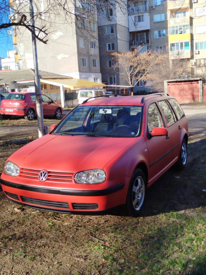 VW Golf Дизел .101кс, снимка 1 - Автомобили и джипове - 48441648