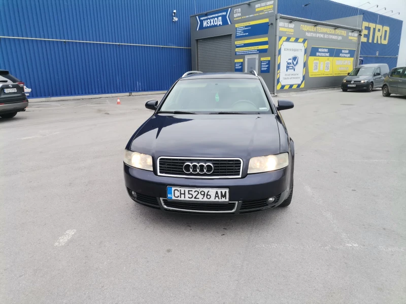 Audi A4, снимка 2 - Автомобили и джипове - 49041025