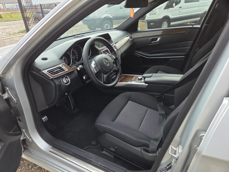 Mercedes-Benz E 220 2.2 сdi 170 k.c , снимка 14 - Автомобили и джипове - 52018069