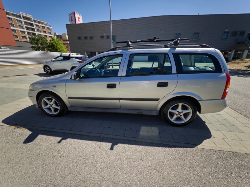 Opel Astra, снимка 4 - Автомобили и джипове - 52461488
