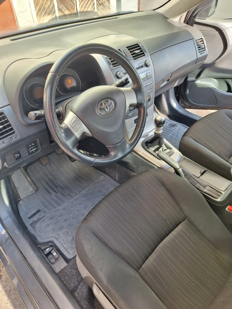 Toyota Corolla, снимка 4 - Автомобили и джипове - 52501830